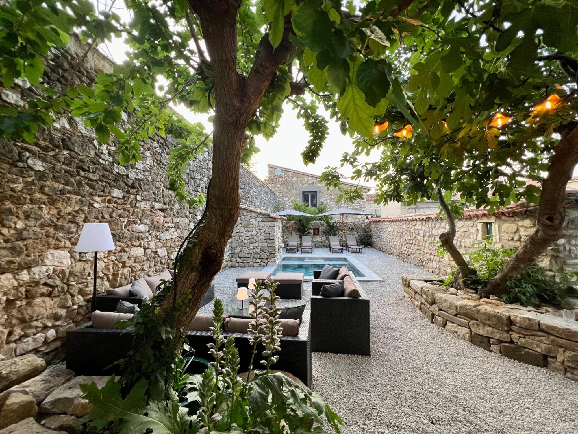 Hotel Maison Erica à Saint-Mamert-du-Gard Extérieur photo